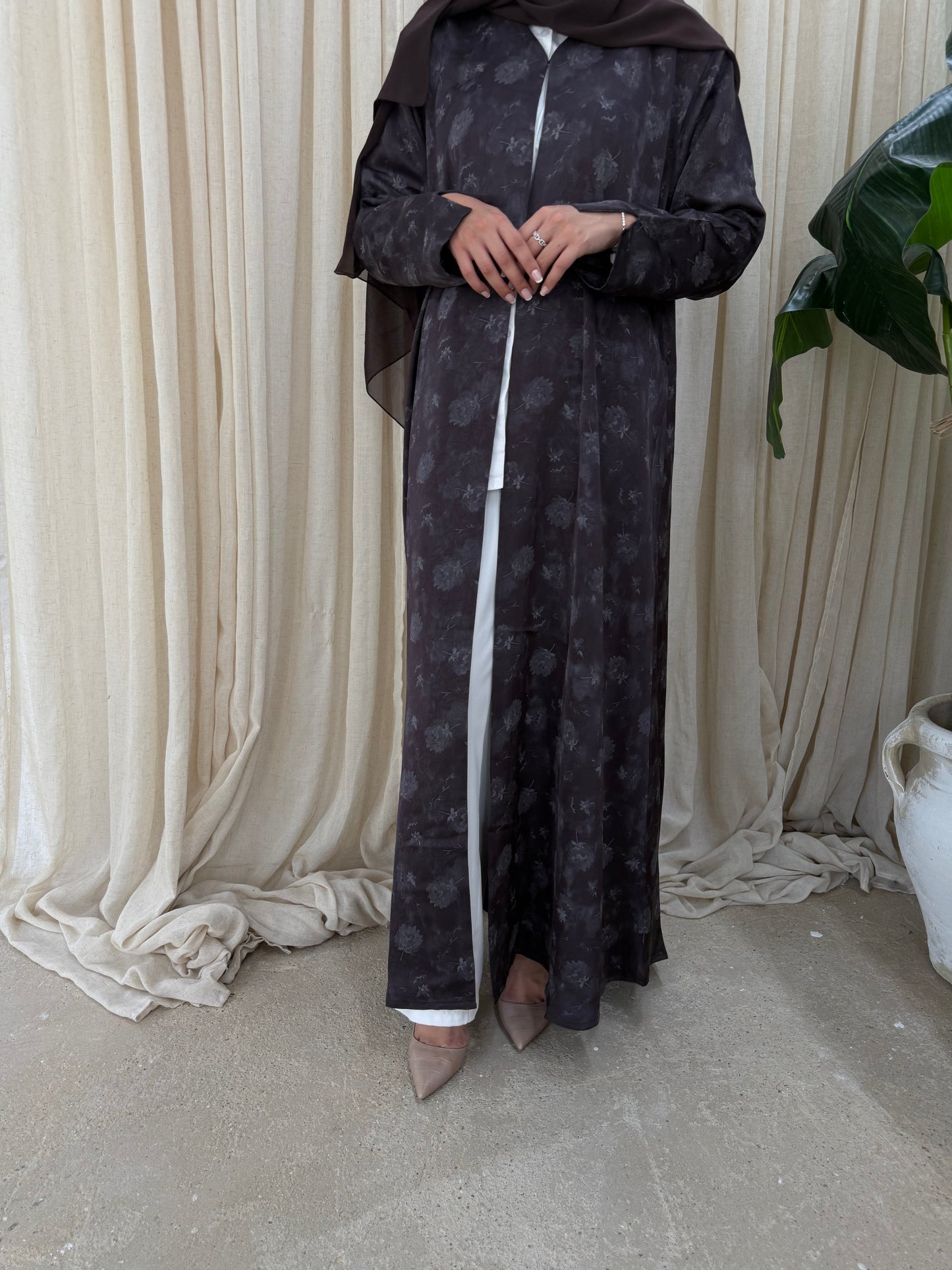 Spring Bloom Abaya | Deep Plum