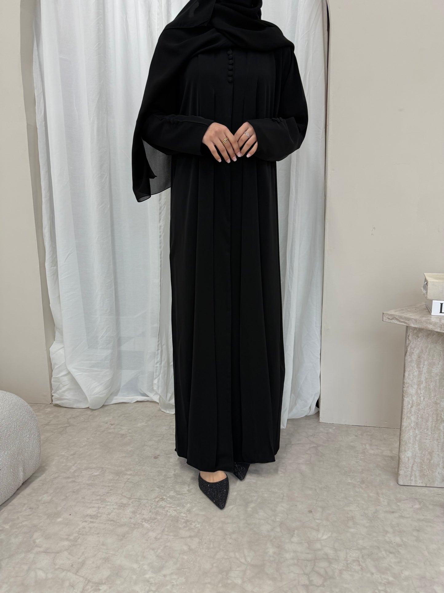 Soft Pleat Abaya | Black