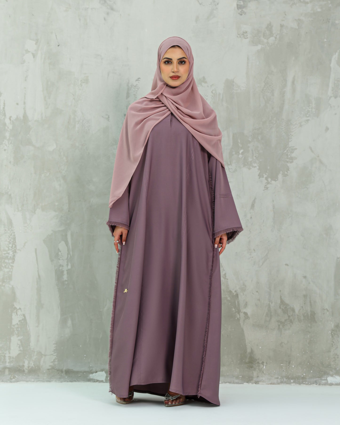 Classic Stitch Closed Abaya | Purple
