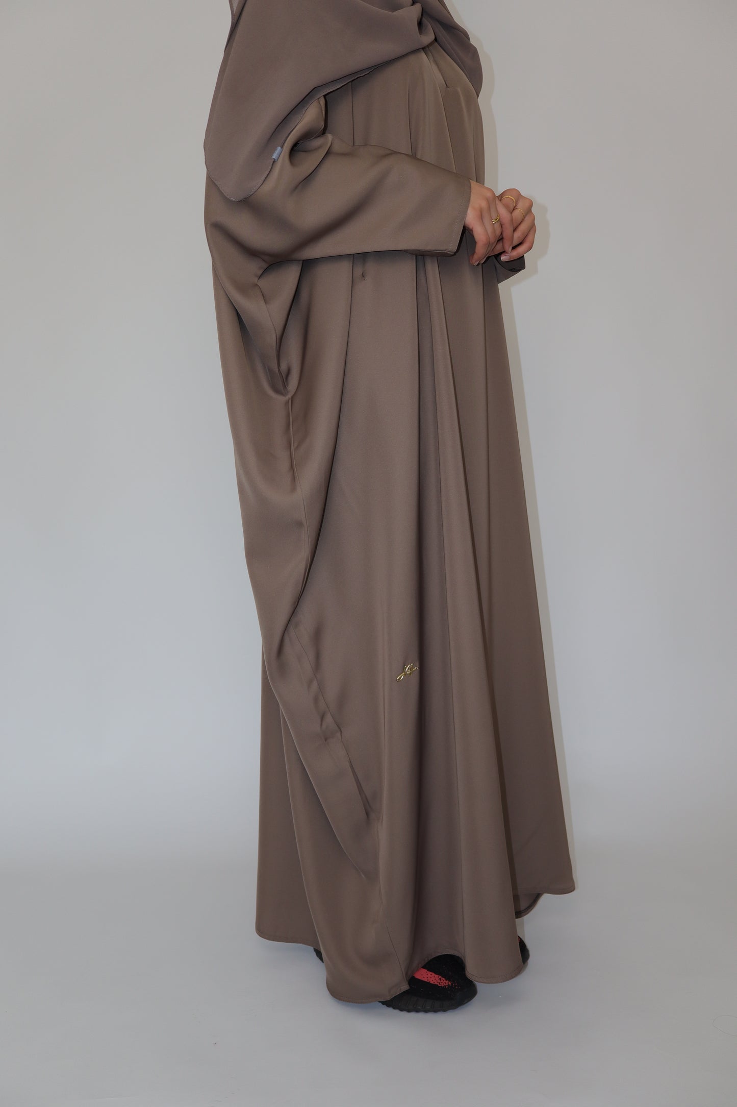 Rock Batwing Abaya