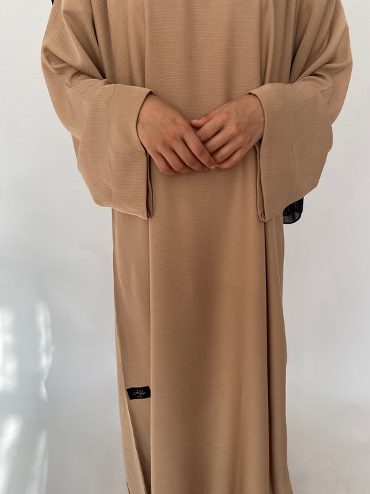 Zoom Closed Abaya | Nude