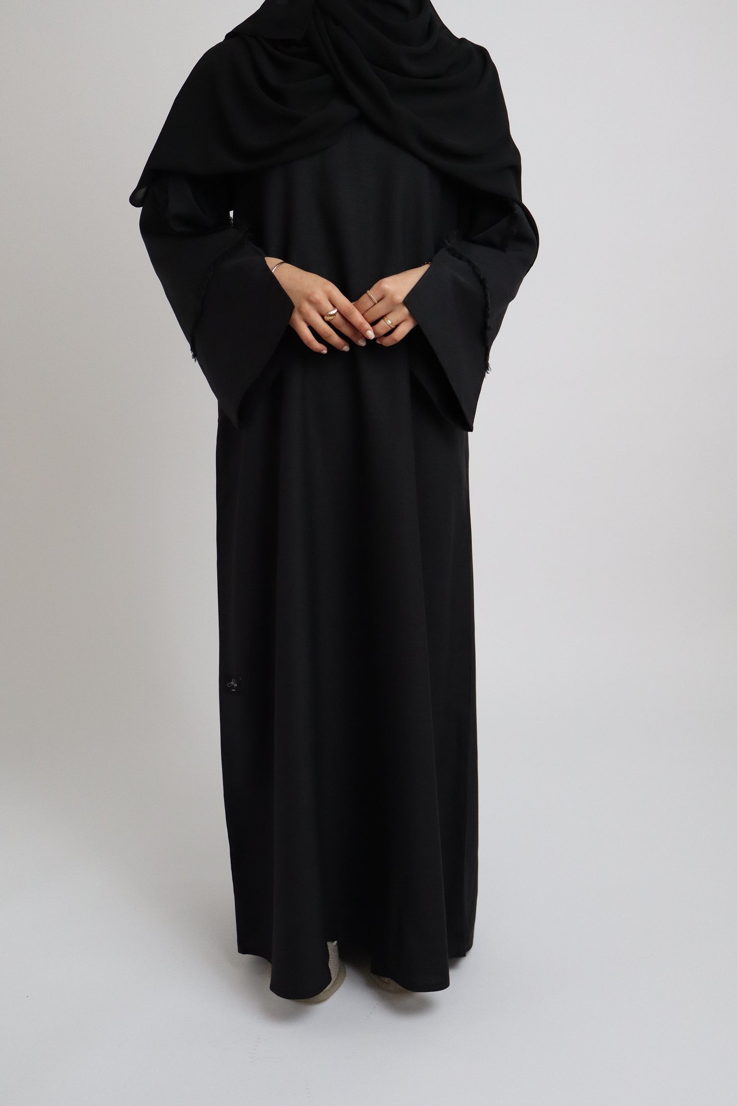 AH108 ABAYA / BLACK