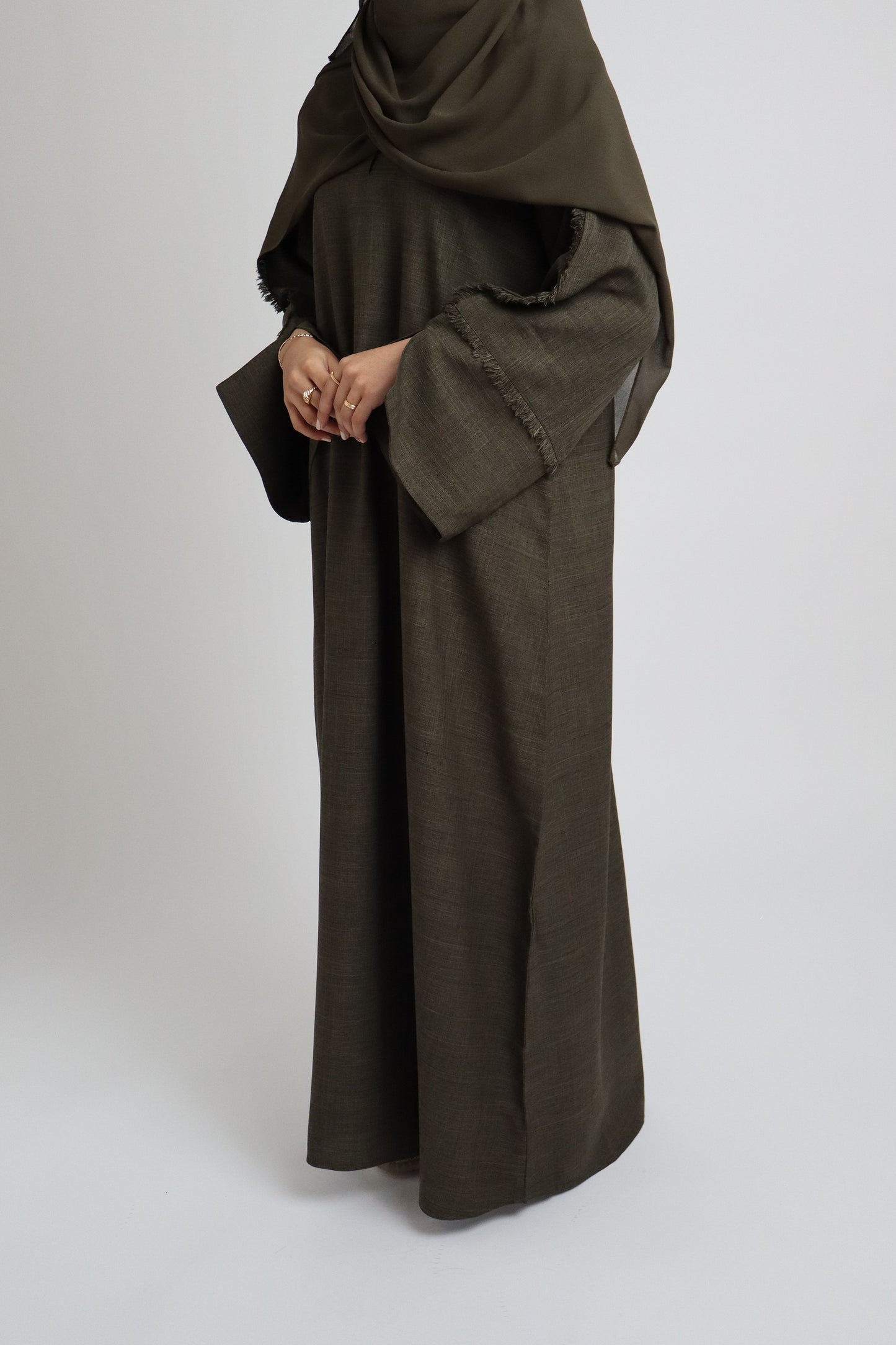 AH108 ABAYA / OLIVE