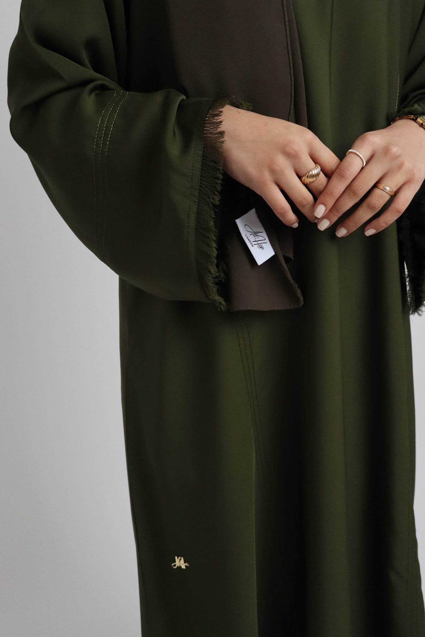 Classic Stitch Closed Abaya | Olive