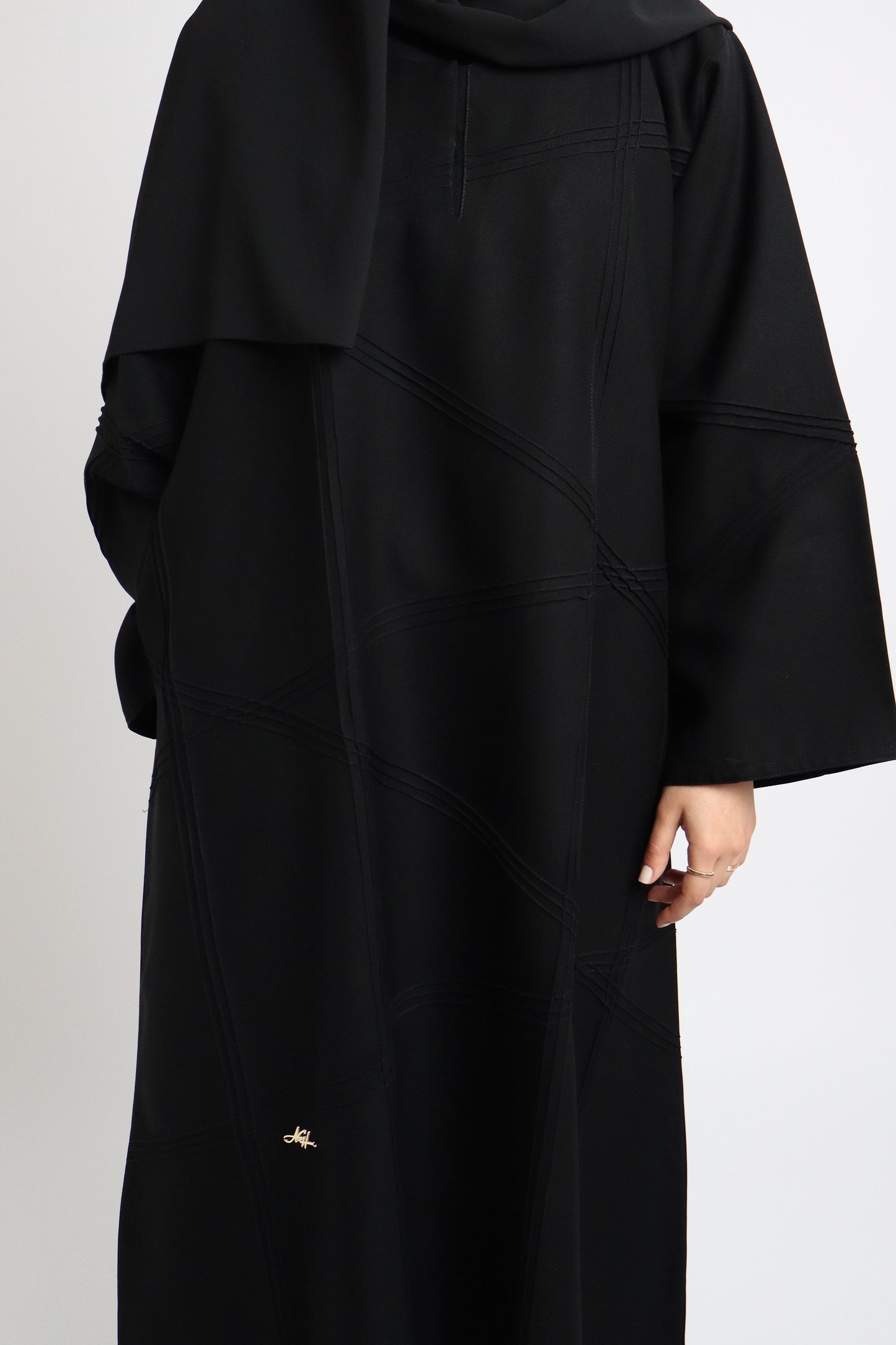 Seam Detailed Abaya | Black