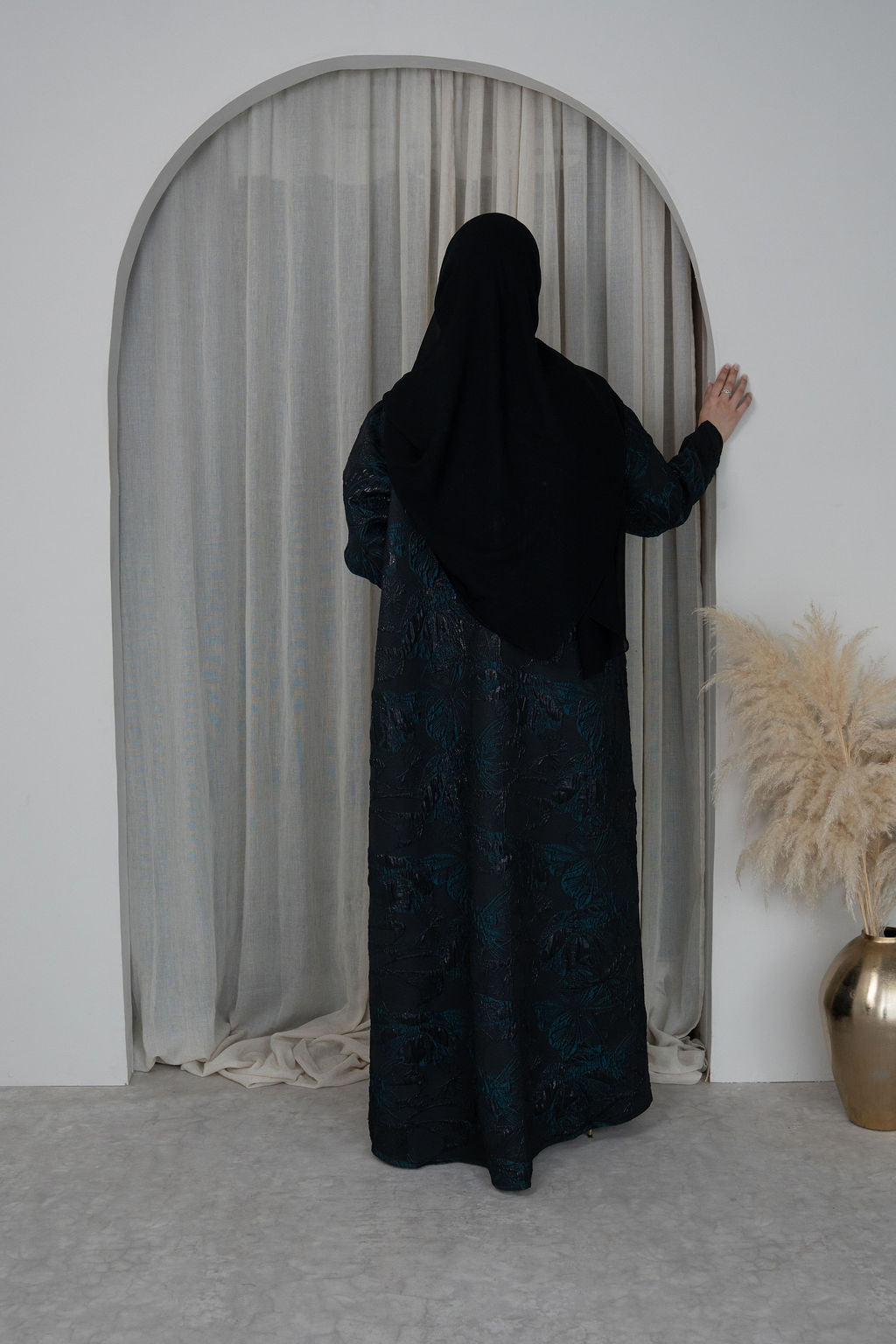 Textured Jacquard Abaya | Emerald Noir