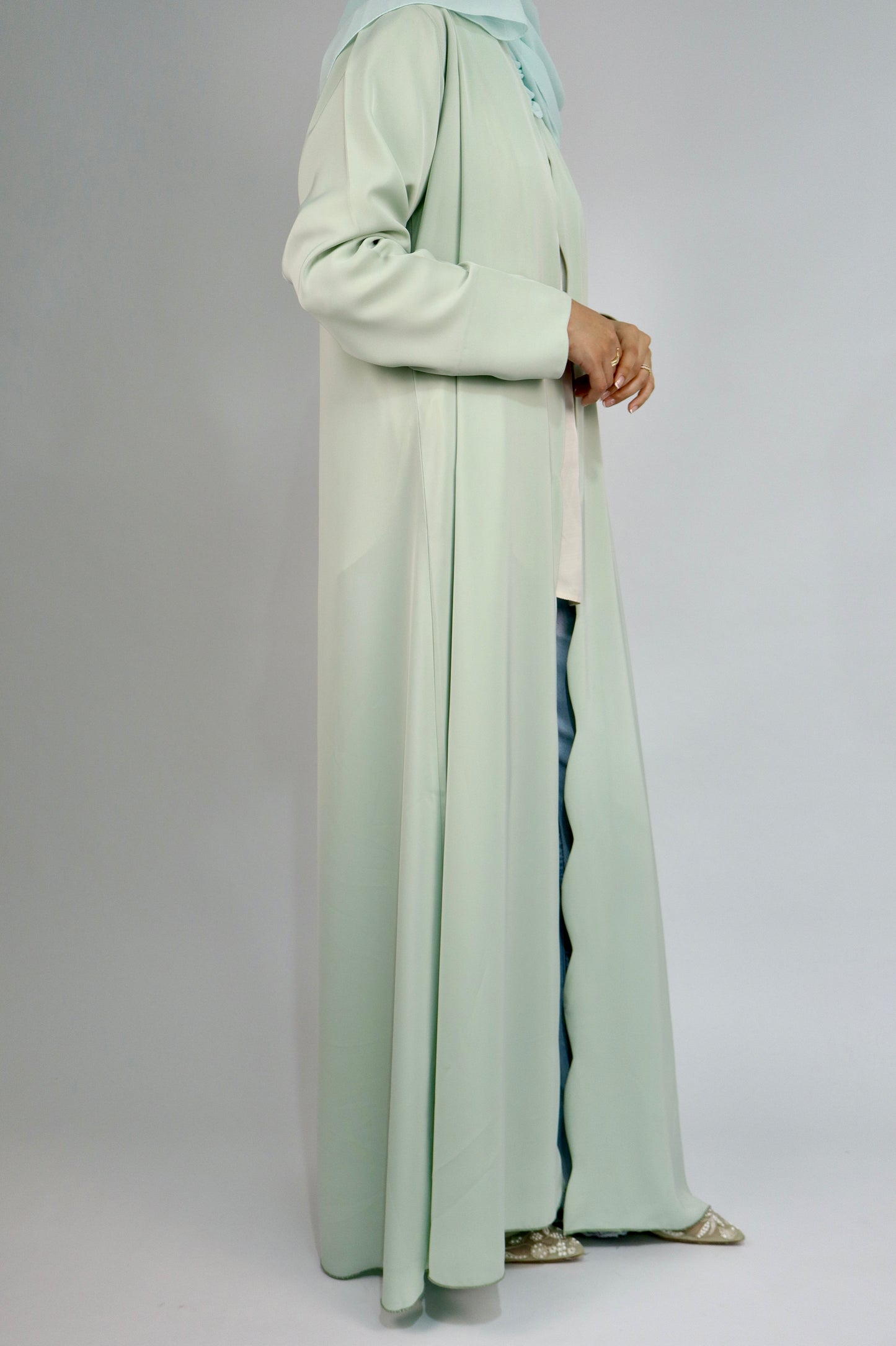 Scallop Flow Abaya | Mint