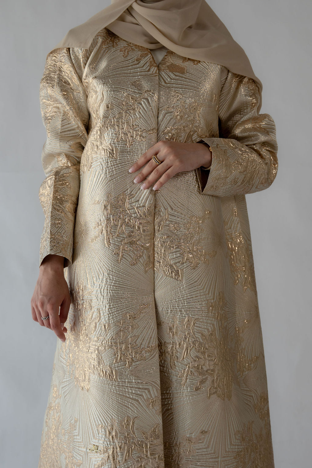 Luxe Gold Abaya