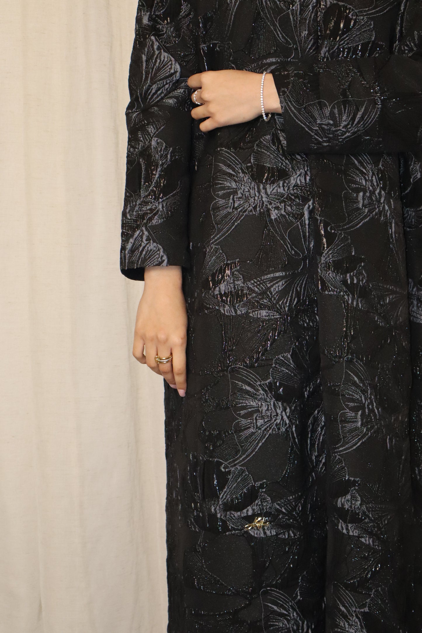Textured Jacquard Abaya | Graphite