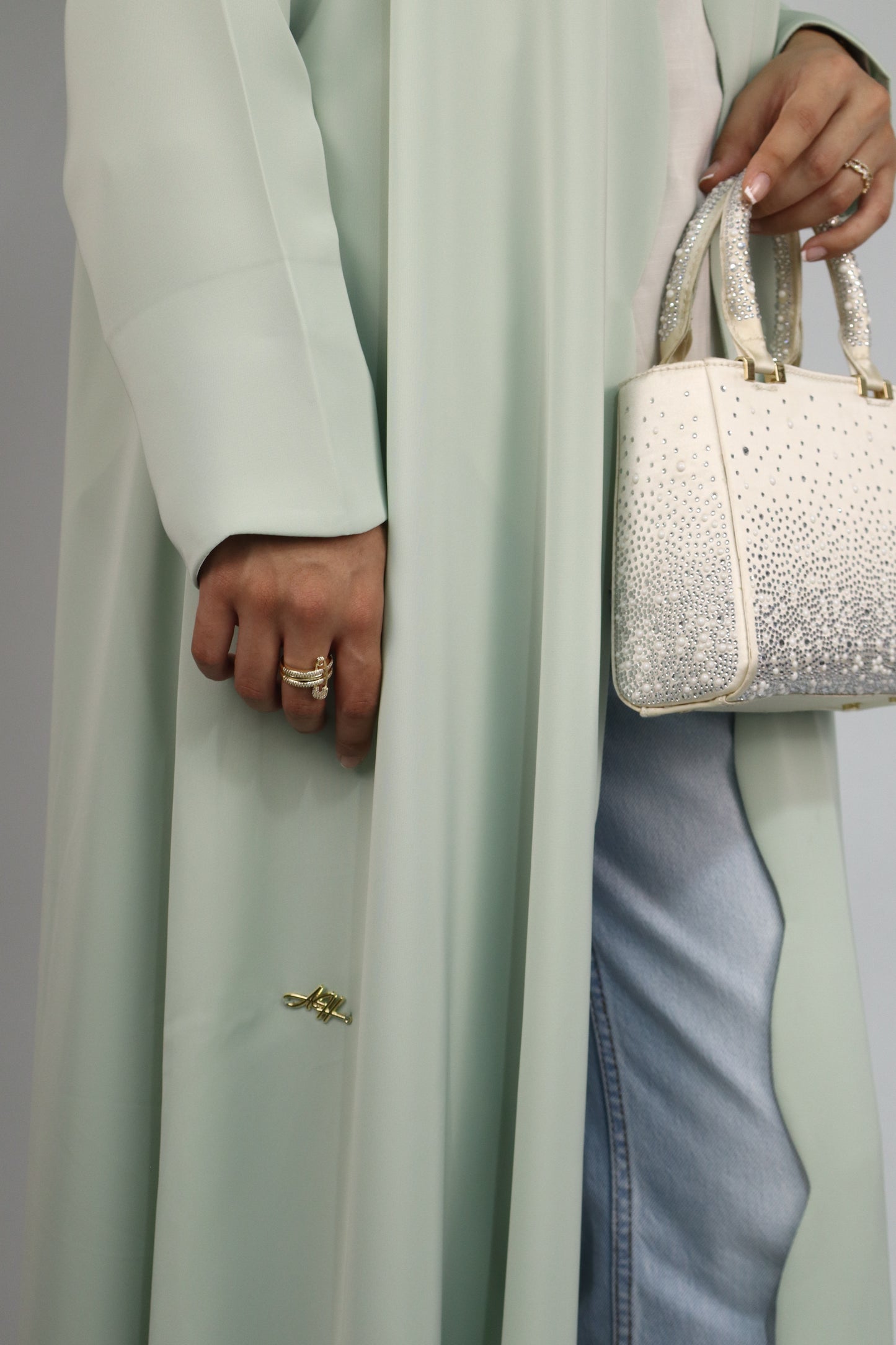 Scallop Flow Abaya | Mint