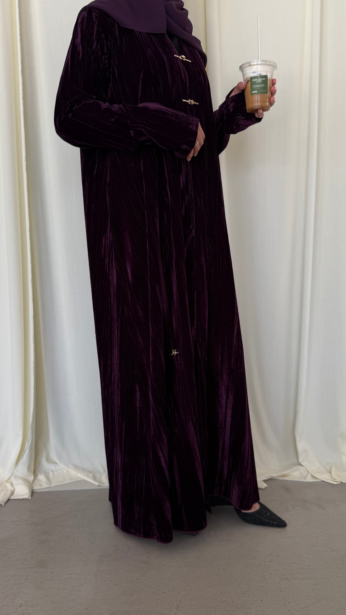 Crushed Velvet Plum Abaya & Hijab