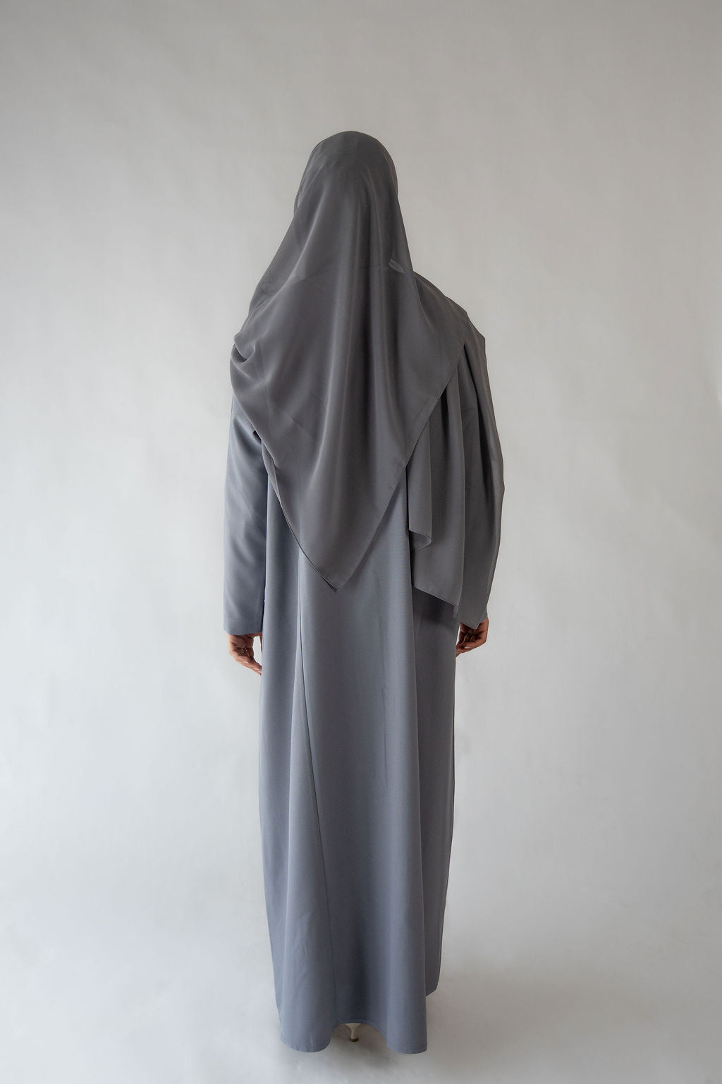 Tailored Abaya | Light Grey
