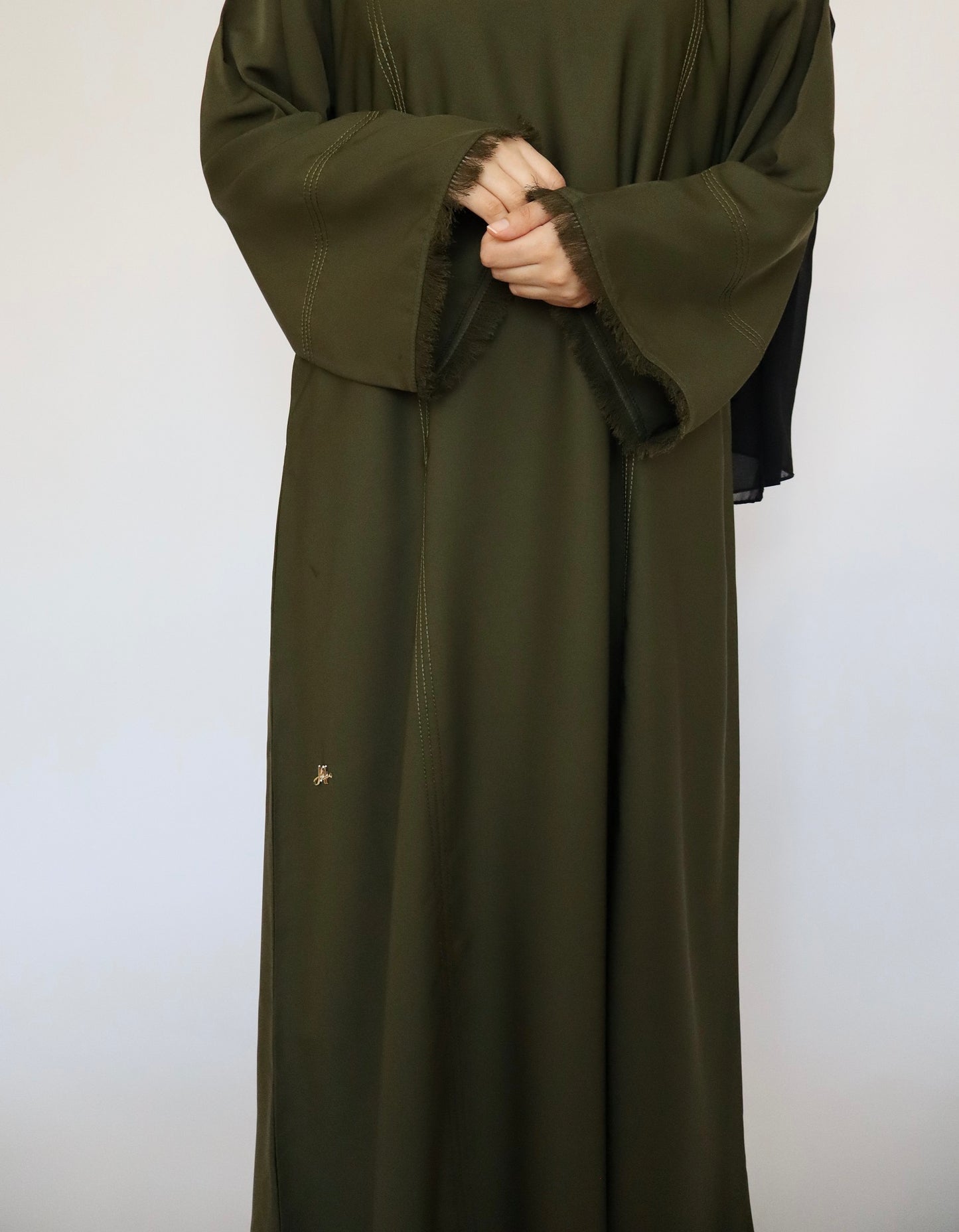 Classic Stitch Closed Abaya | Olive