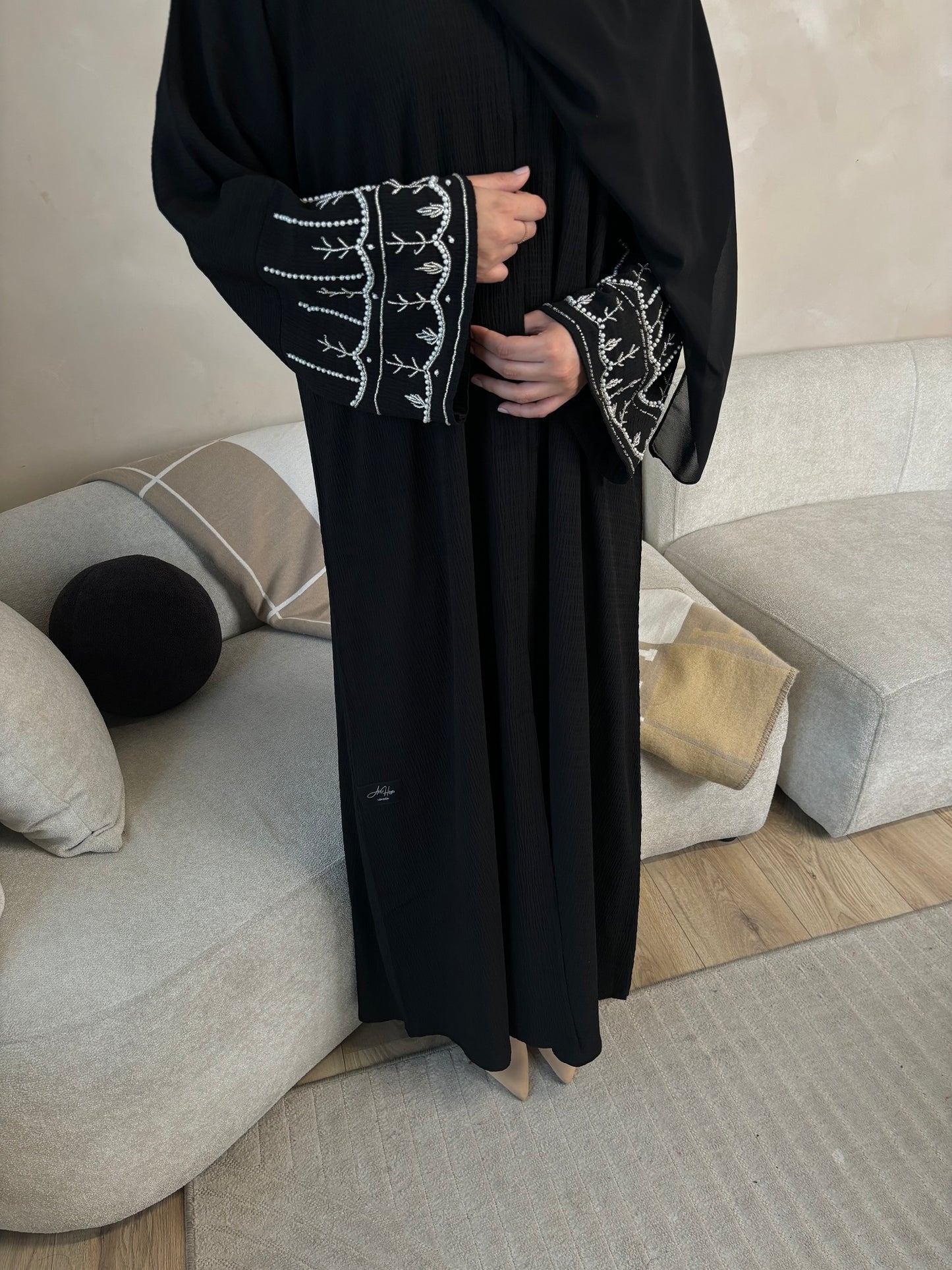 AH112 ABAYA / BLACK