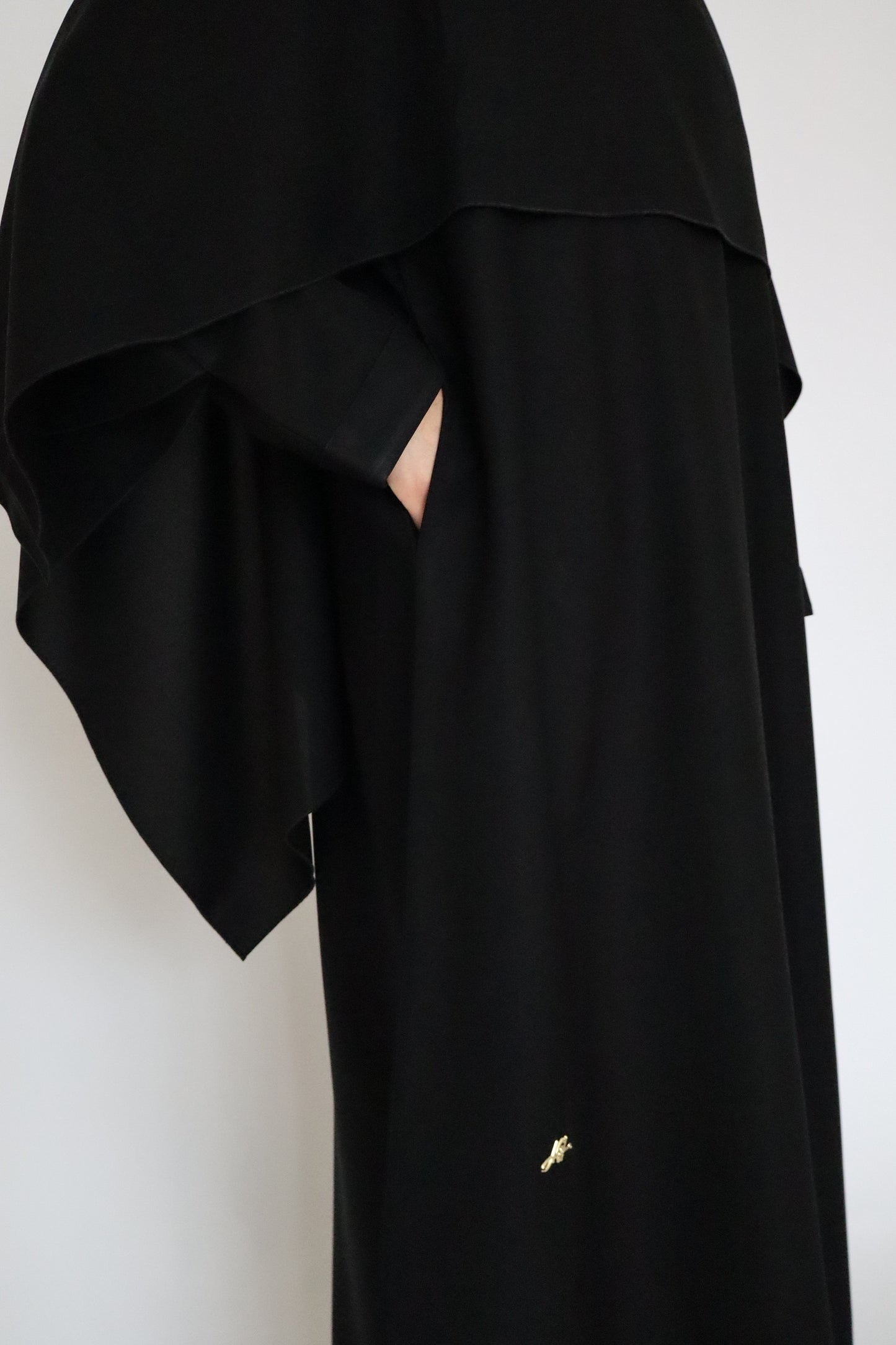 Linen Scarf Abaya | Black