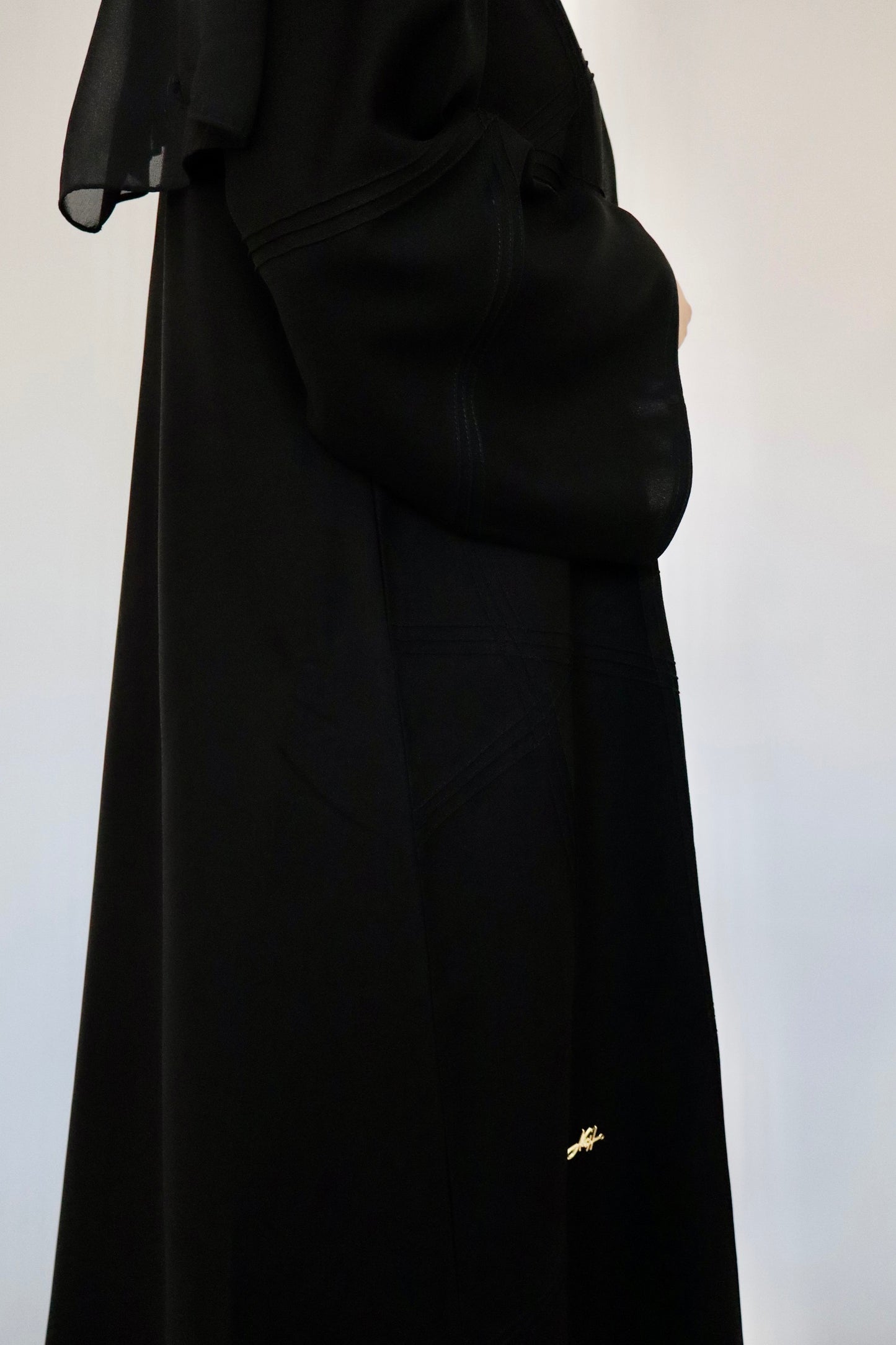 Seam Detailed Abaya | Black