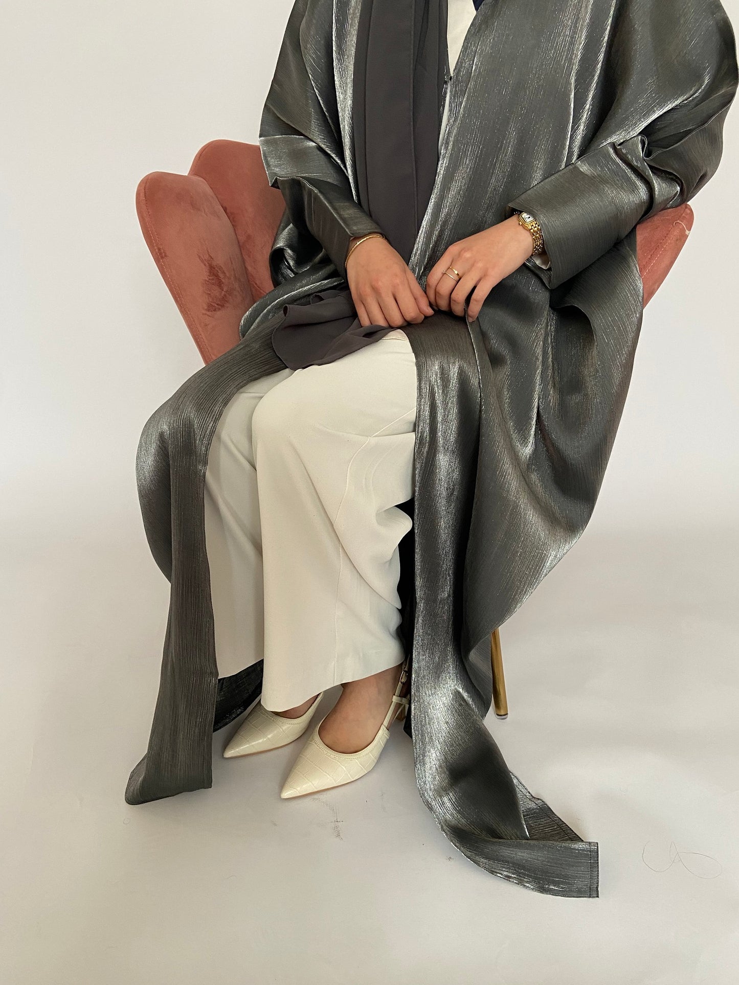 AH111 OPEN ABAYA / CHARCOAL